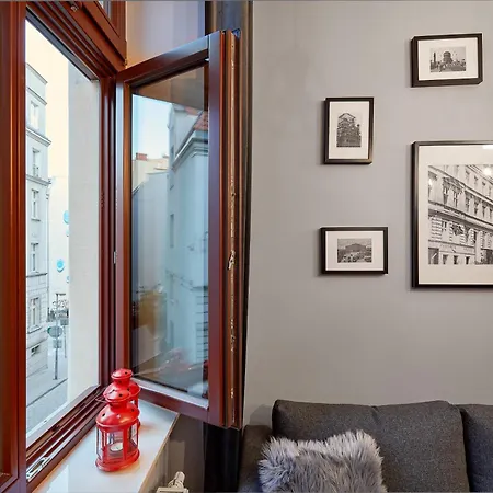 Stary Browar With Mezzanine By Bookinghost 포즈난